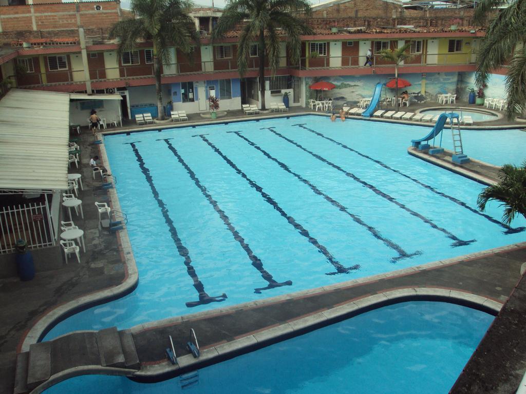Santiago de Cali Hotel La Luna מראה חיצוני תמונה