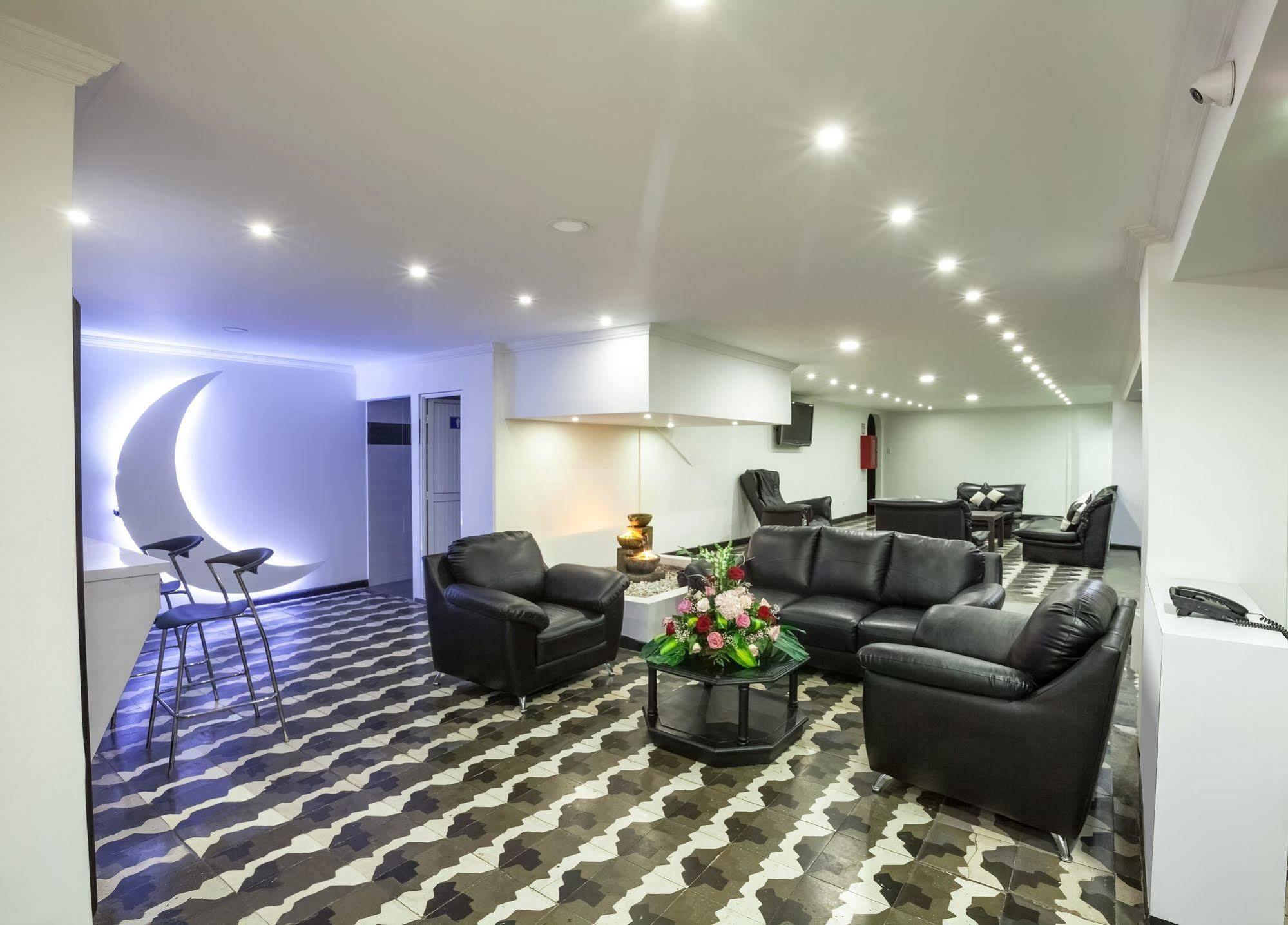 Santiago de Cali Hotel La Luna מראה חיצוני תמונה